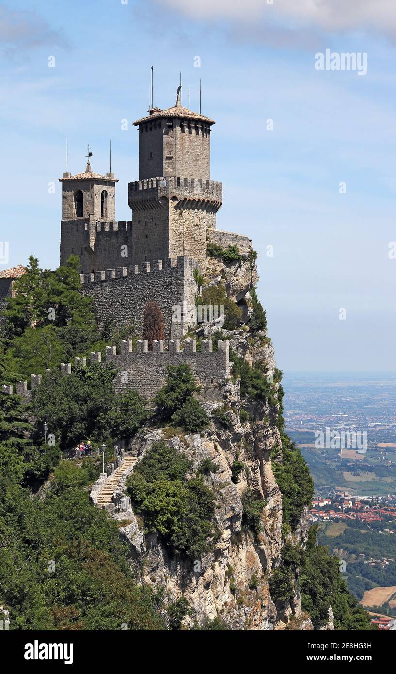 Forteresse Rocca della Guaita site touristique Saint-Marin Italie Banque D'Images