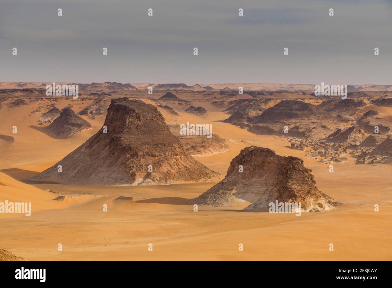 Dunes de sable autour de l'UNESCO vue lacs d'Ounianga, nord du Tchad, Afrique Banque D'Images