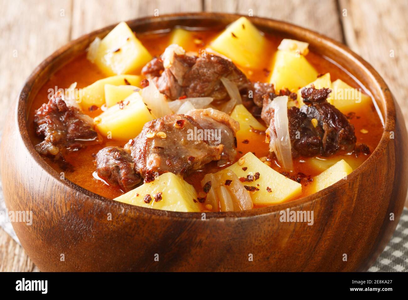 Ragout D agneau Haricots Blancs Pomme De Terre Ragoût de pommes de terre d'agneau Banque de photographies et d'images à  haute résolution - Alamy