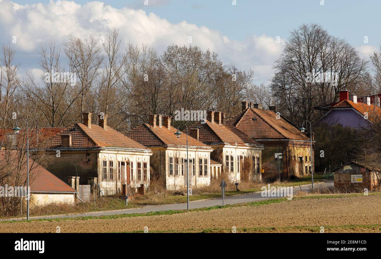 Anciens logements sociaux de travailleurs de la brique en Basse-Autriche Banque D'Images