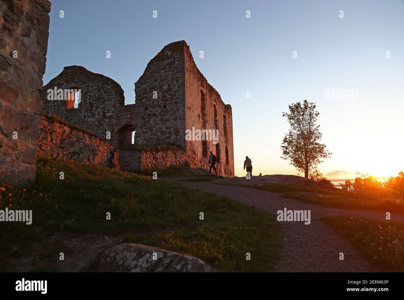 La vie quotidienne en ruine Brahehus. Brahehus est un ancien château, aujourd'hui ruine, à l'Europe de la route 4, à trois kilomètres au nord de Gränna. La ruine est situé à Gränna à Jönköping, Suède municipalité. Banque D'Images