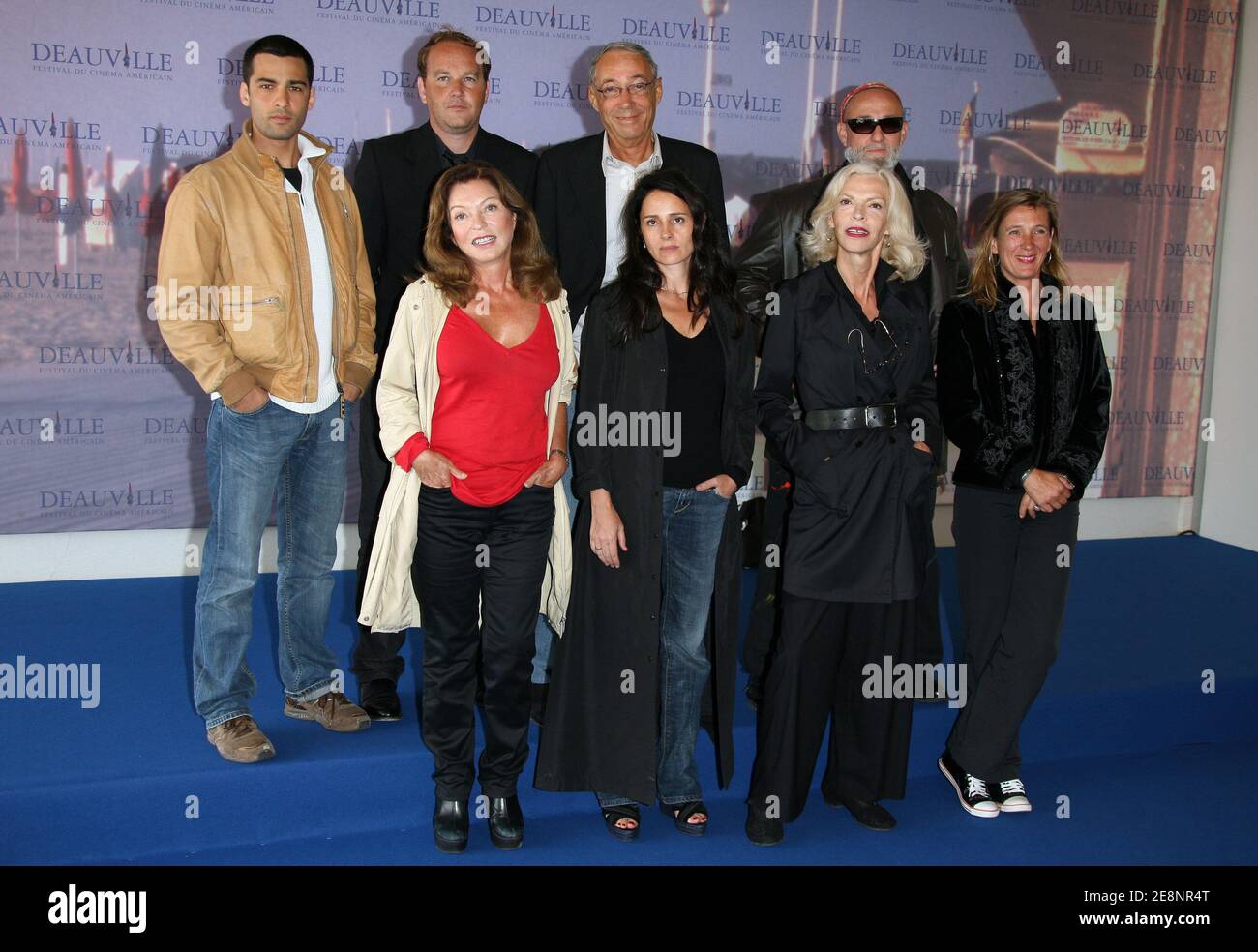 Nicolas Cazale, Marie-France Pisier, Anouk Grinberg, Odile Barski, Emilie Deleuze, Xavier Beauvois, Andre Techine, Charlelie Couture assistent au photocall du centre international de Deauville lors du 33e Festival du film américain de Deauville, Normandie, France, le 3 septembre 2007. Photo de Denis Guignebourg/ABACAPRESS.COM Banque D'Images