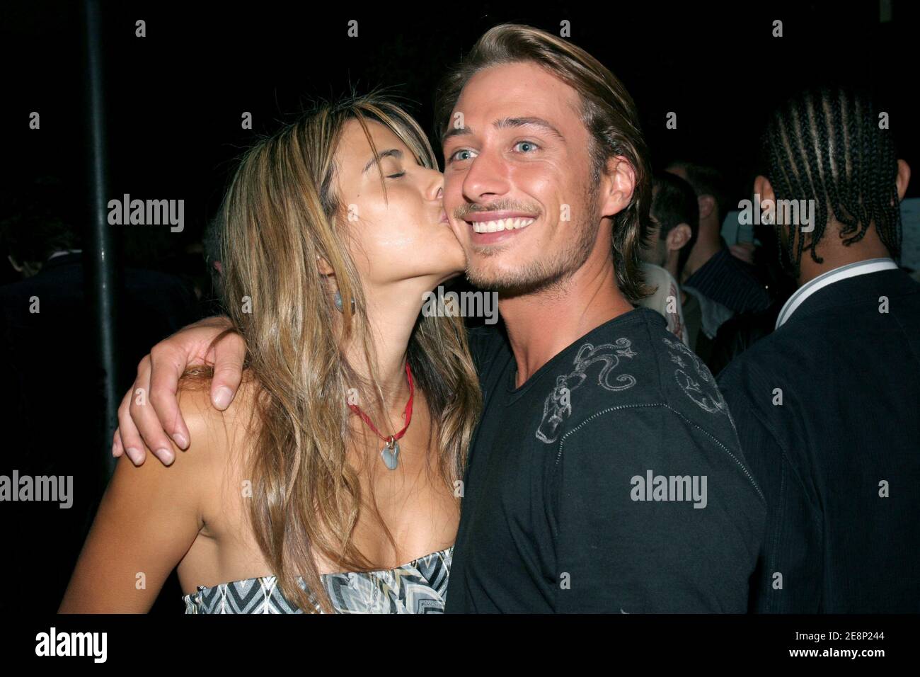 Jade et Gregoire assistent à la fête du jeu de télévision français 'Koh Lanta' à l'Etoile à Paris, France, le 11 septembre 2007. Photo de Benoit Pinguet/ABACAPRESS.COM. Banque D'Images