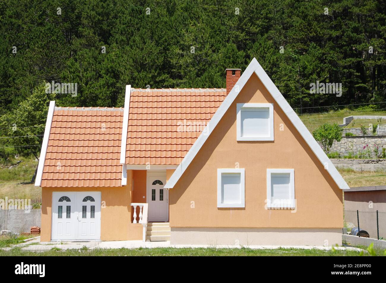 Timbre Ancien Du Monténégro - Njegusi, Balkans - Europe