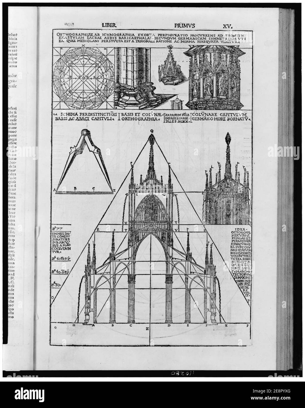 La cathédrale de Milan, plan, élévation et éléments architecturaux de manuel sur l'architecture classique Banque D'Images