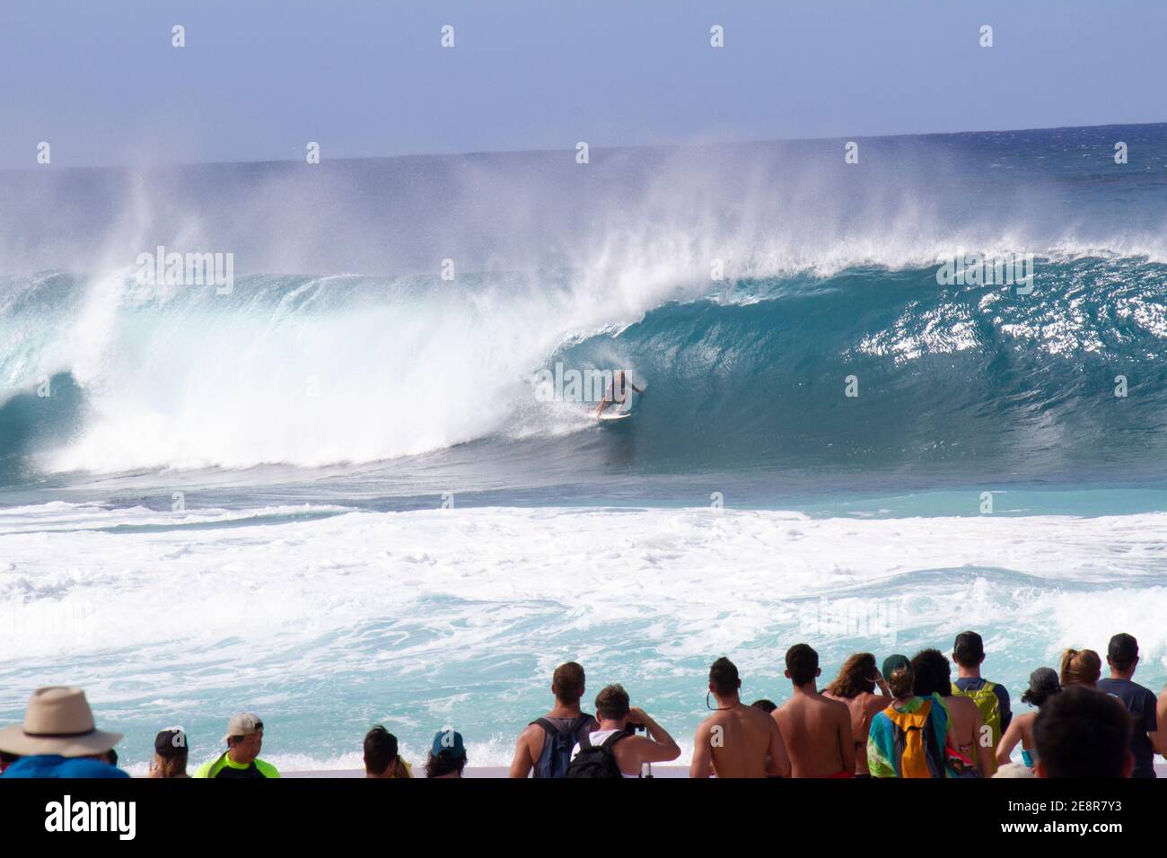 Kelly Slater Pipeline 2019 Banque D'Images