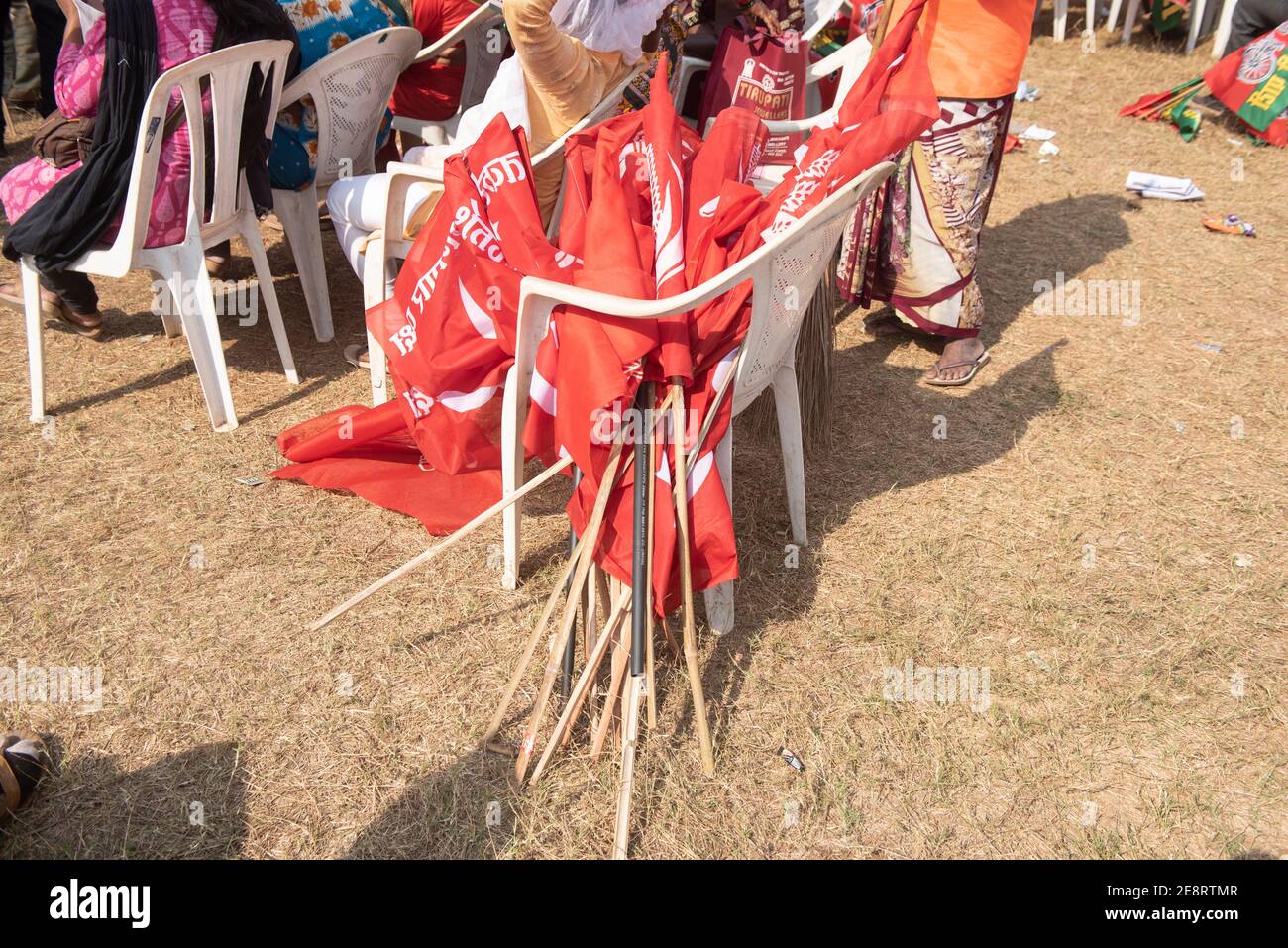 Mumbai , Inde - 25 janvier 2021, les agriculteurs criaient le slogan lors d'un rassemblement à l'Azad Maidan, dans le sud de Mumbai, lundi contre les trois nouveaux f du Centre Banque D'Images