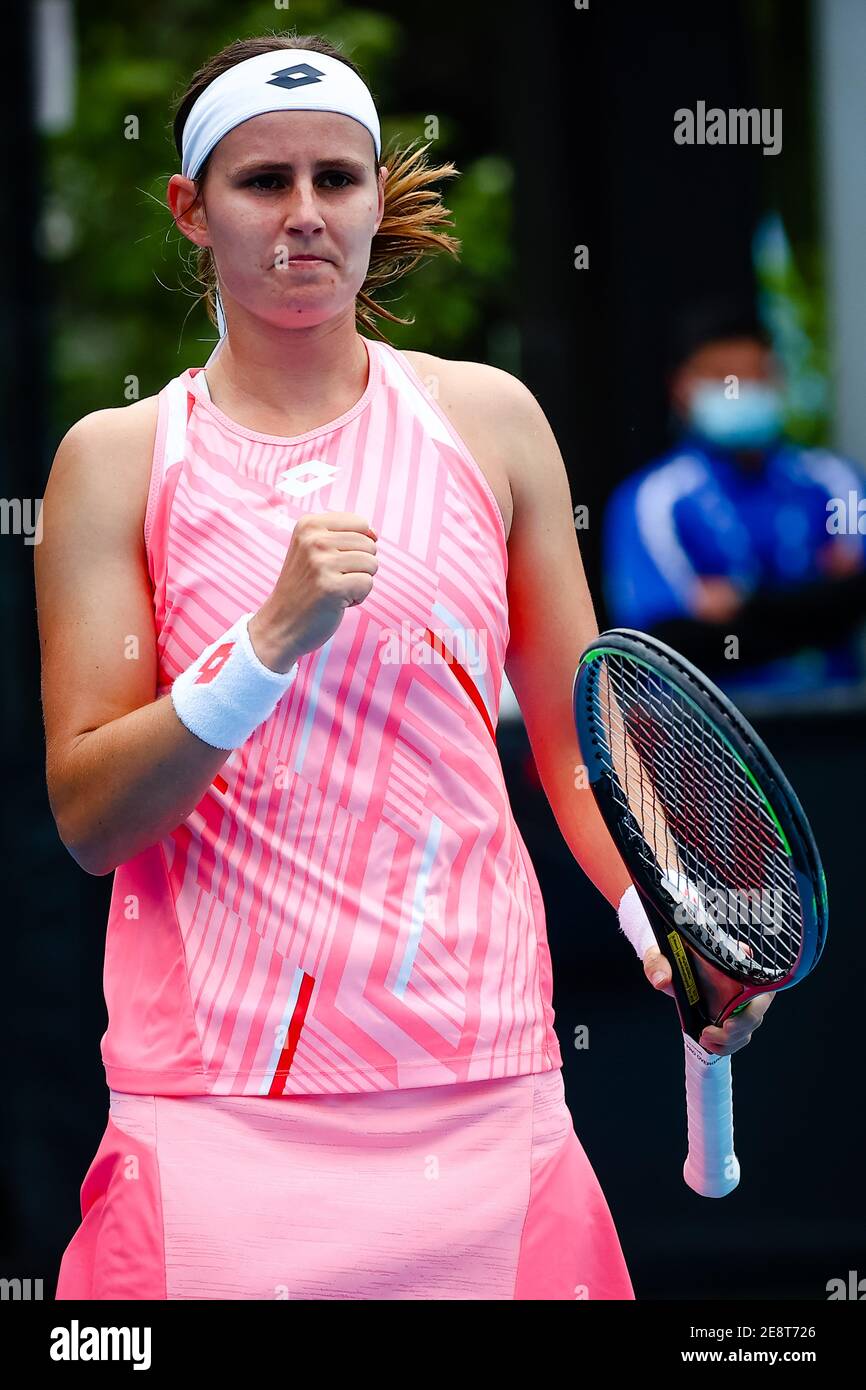 Saluez Minnen (WTA 110) lors de son match de tennis d'ouverture entre le  Belge Greet Minnen et le serbe Olga Danilovic, lors du premier tour de la  chanson des femmes Photo Stock -