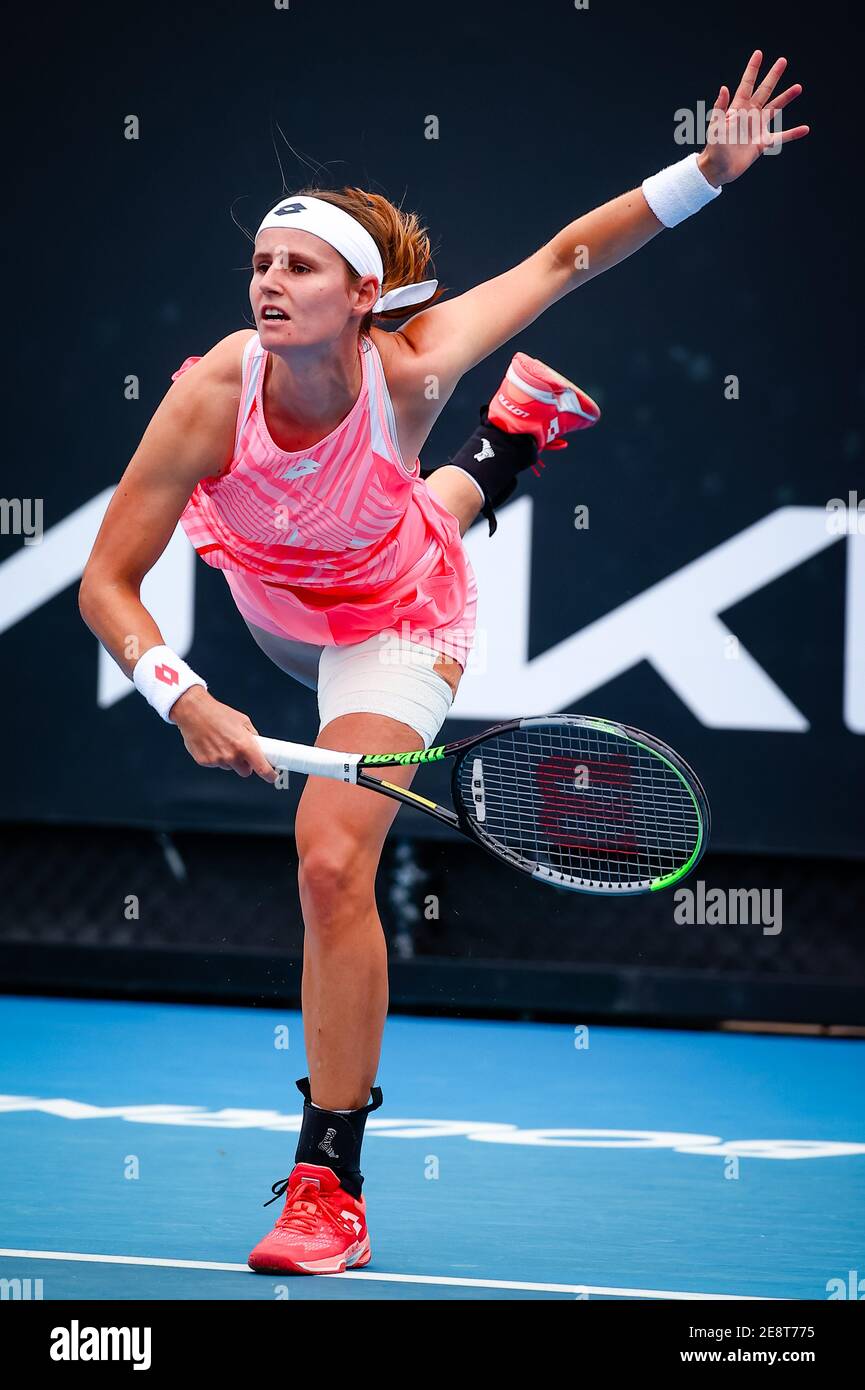 Saluez Minnen (WTA 110) lors de son match de tennis d'ouverture entre le  Belge Greet Minnen et le serbe Olga Danilovic, lors du premier tour de la  chanson des femmes Photo Stock -