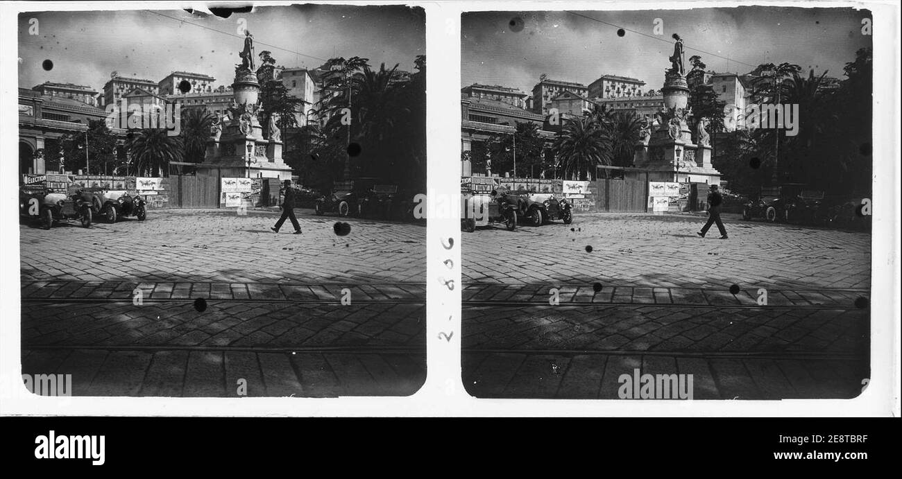 Monument a Cristòfor Colom i estació a Gènova. Banque D'Images
