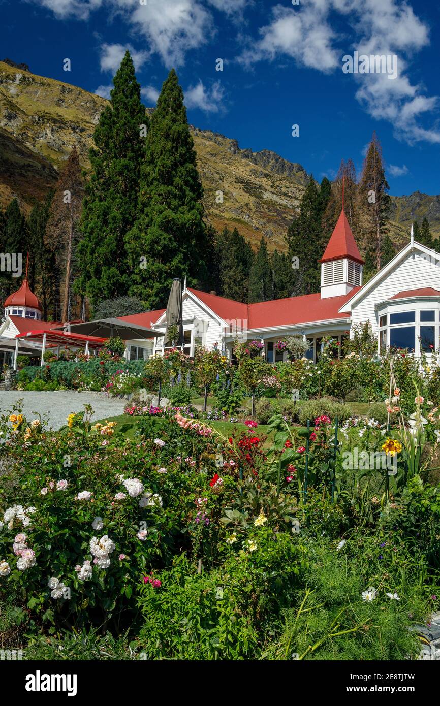 La Walter Peak High Country Farm à côté du lac Wakatipu, Queenstown, Nouvelle-Zélande. Banque D'Images