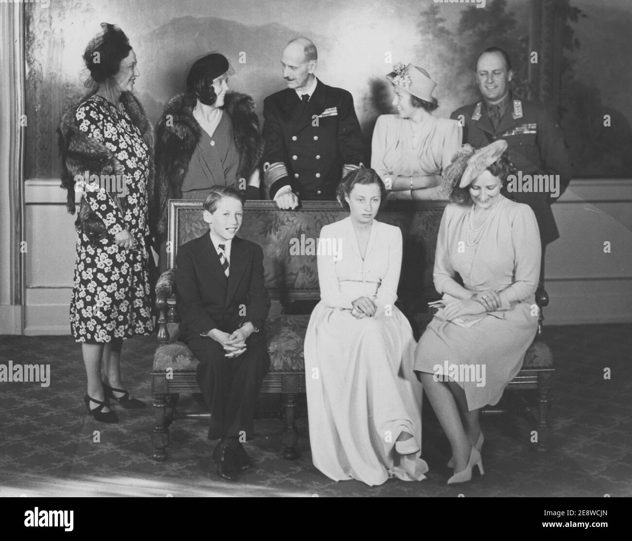 Princesse Martha De Norvege Et Roosevelt Couronne princesse Märtha de Norvège. 1901-1954. Fille du prince suédois  Carl. Ici, dans les années 1940, avec son fils et futur roi de Norvège, le  prince héritier Harald. C'est le jour de