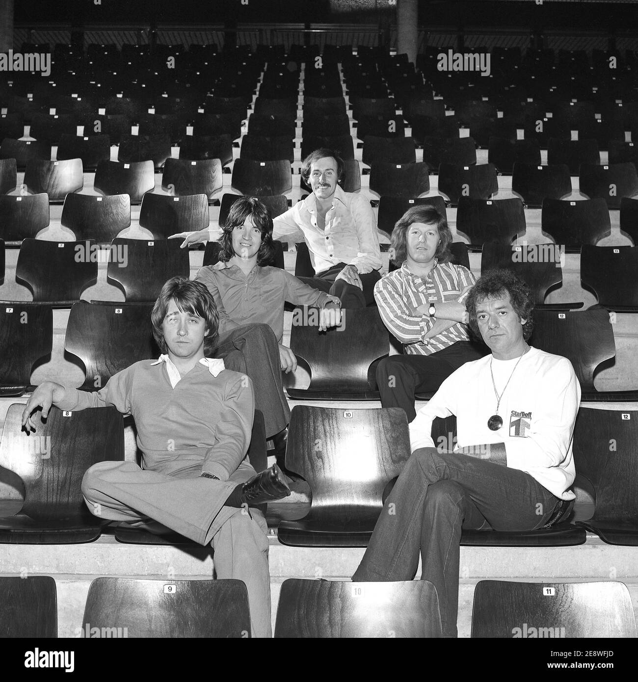 Groupe de rock britannique, The Hollies. Allemagne 1977 Banque D'Images