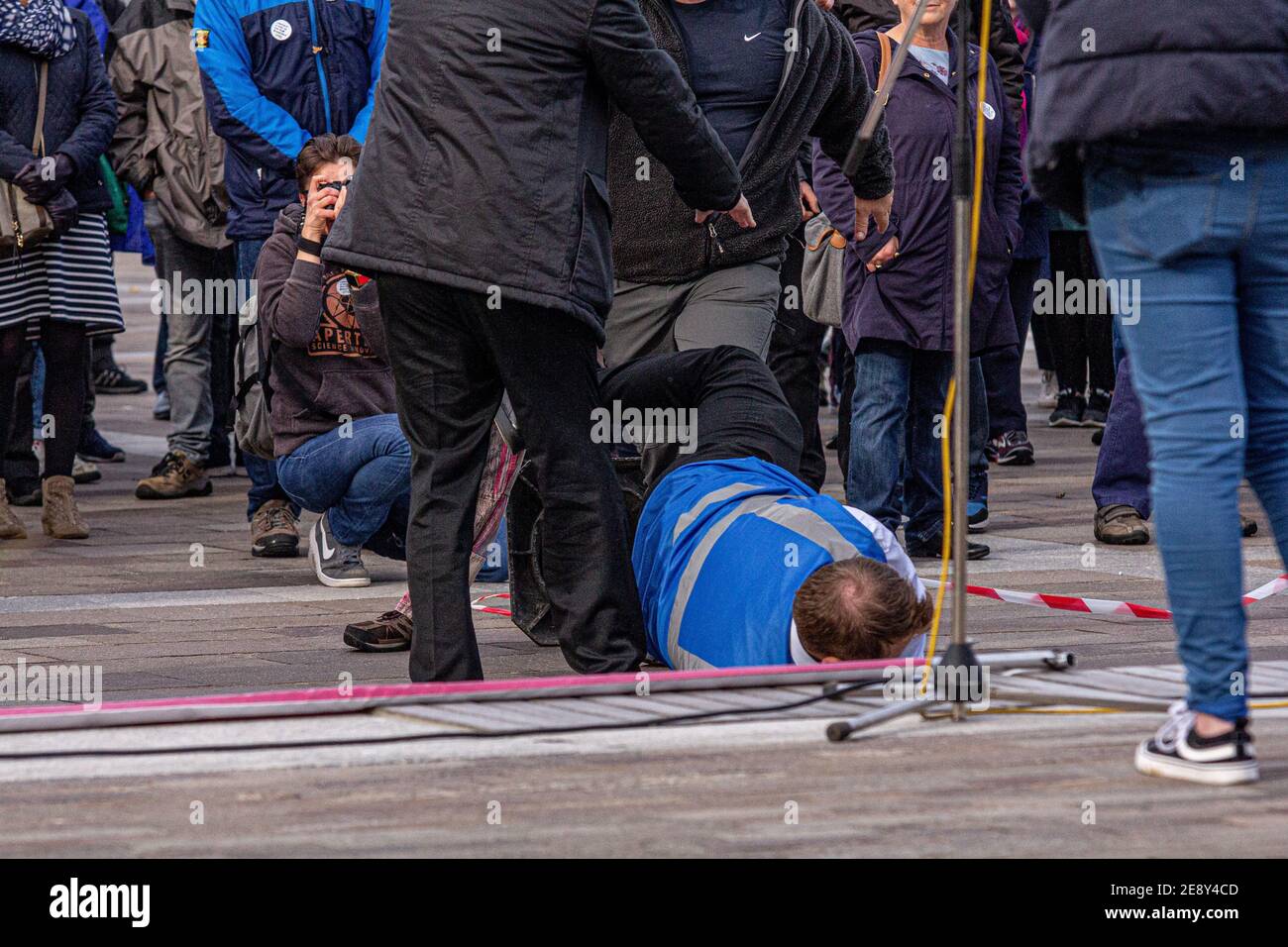 Certains partisans du Brexit interrompent agressivement le rassemblement des électeurs sur la place Keele. Jenny Goodfellow, photographe documentaire, a vu documenter la plinthe dans son épaisseur. 6 octobre 2018, Sunderland, Angleterre. Banque D'Images