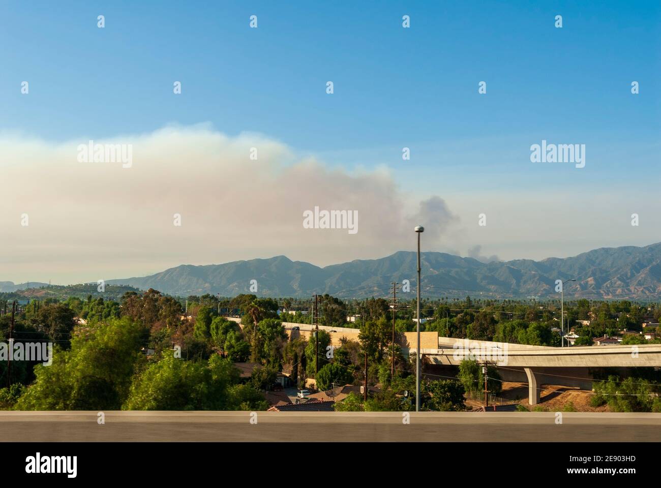 Wildfire près de la côte de la Californie en 2006. Banque D'Images