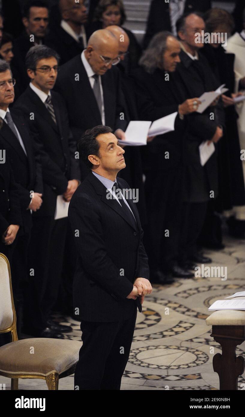Le président Nicolas Sarkozy assiste à une cérémonie à l'église Saint-Jean-de-Latran à Rome, Italie, le 20 décembre 2007. Photo de Christophe Guibbbaud/ABACAPRESS.COM Banque D'Images