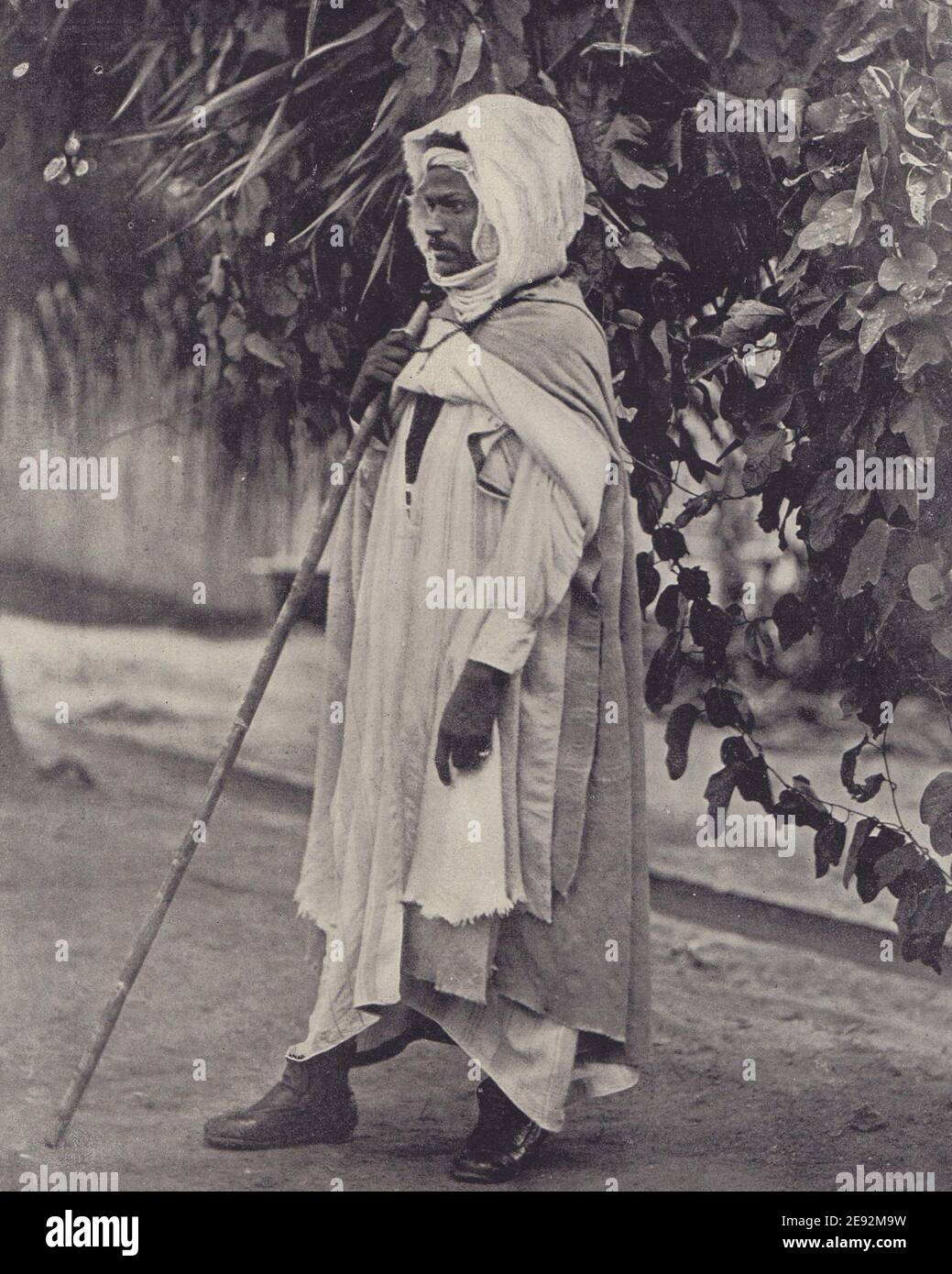 Un algérien. STODDARD 1895 ancienne photo d'époque Banque D'Images