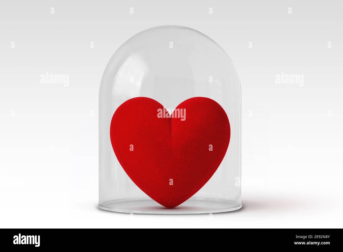Coeur sous cloche de verre - Amour et protection concept Banque D'Images