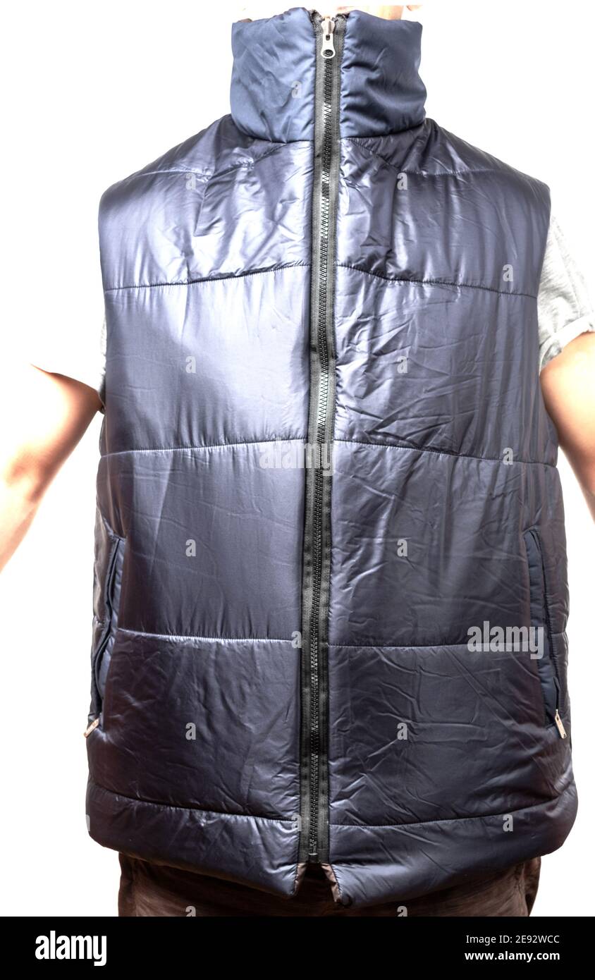Veste pour Homme avec fermeture à glissière. Le gilet est porté par le  modèle. Cadre vertical Photo Stock - Alamy