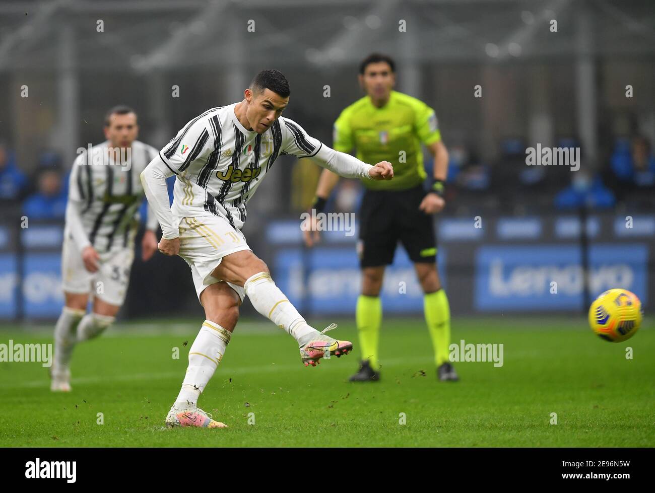 Milan, Italie. 2 février 2021. Cristiano Ronaldo de Juventus a participé au match de football demi-fin de la coupe d'Italie entre le FC Inter et le FC Juventus à Milan, en Italie, le 2 février 2021. Credit: Daniele Mascolo/Xinhua/Alay Live News Banque D'Images