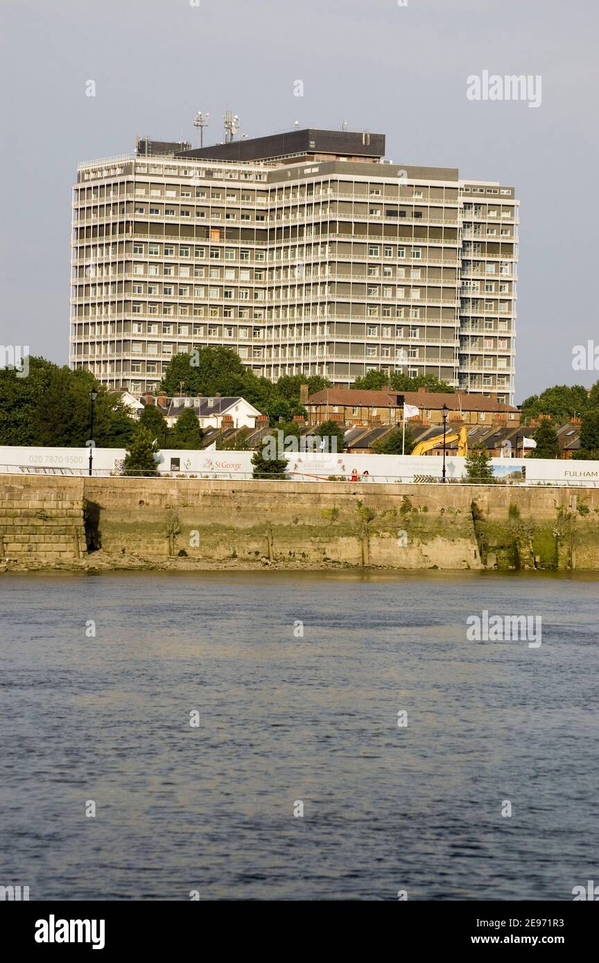 LONDRES, ANGLETERRE - AOÛT 11 : vue de l'hôpital Charing Cross à West London le 11 2012 août. L'hôpital est menacé de fermeture en tant que service de santé Banque D'Images