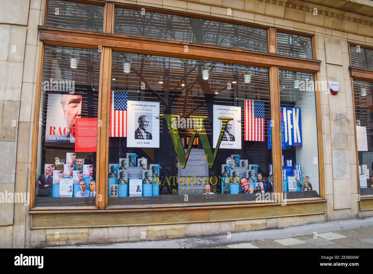 Obama et Trump livres à la librairie Waterstones à Gower Street, Londres, Royaume-Uni Banque D'Images