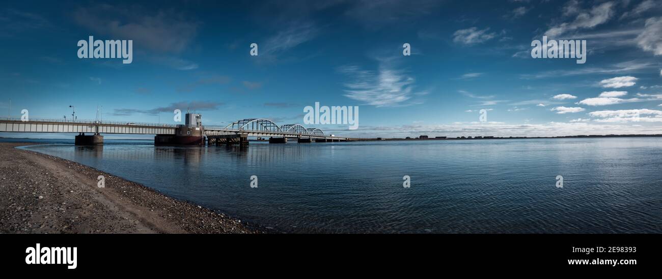 Pont d'Oddesund à un fjord inn rural Danemark Banque D'Images
