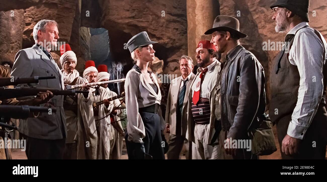 ÉTATSUNIS. Sean Connery, Harrison Ford, Denholm Elliott, Julian Glover, Alison Doody et John