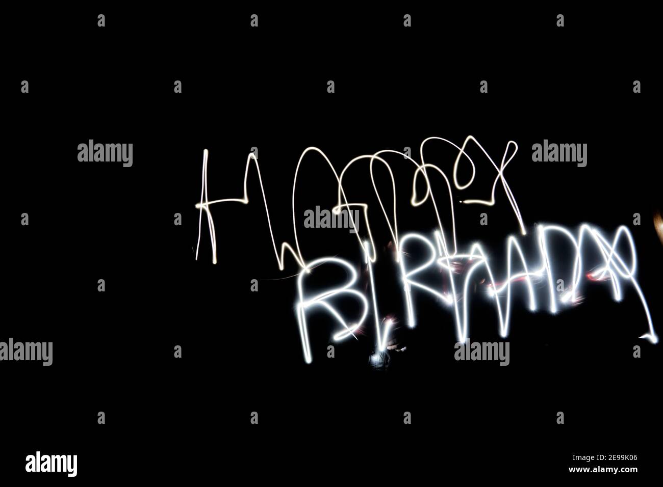 Disant Joyeux Anniversaire Banque D Image Et Photos Alamy
