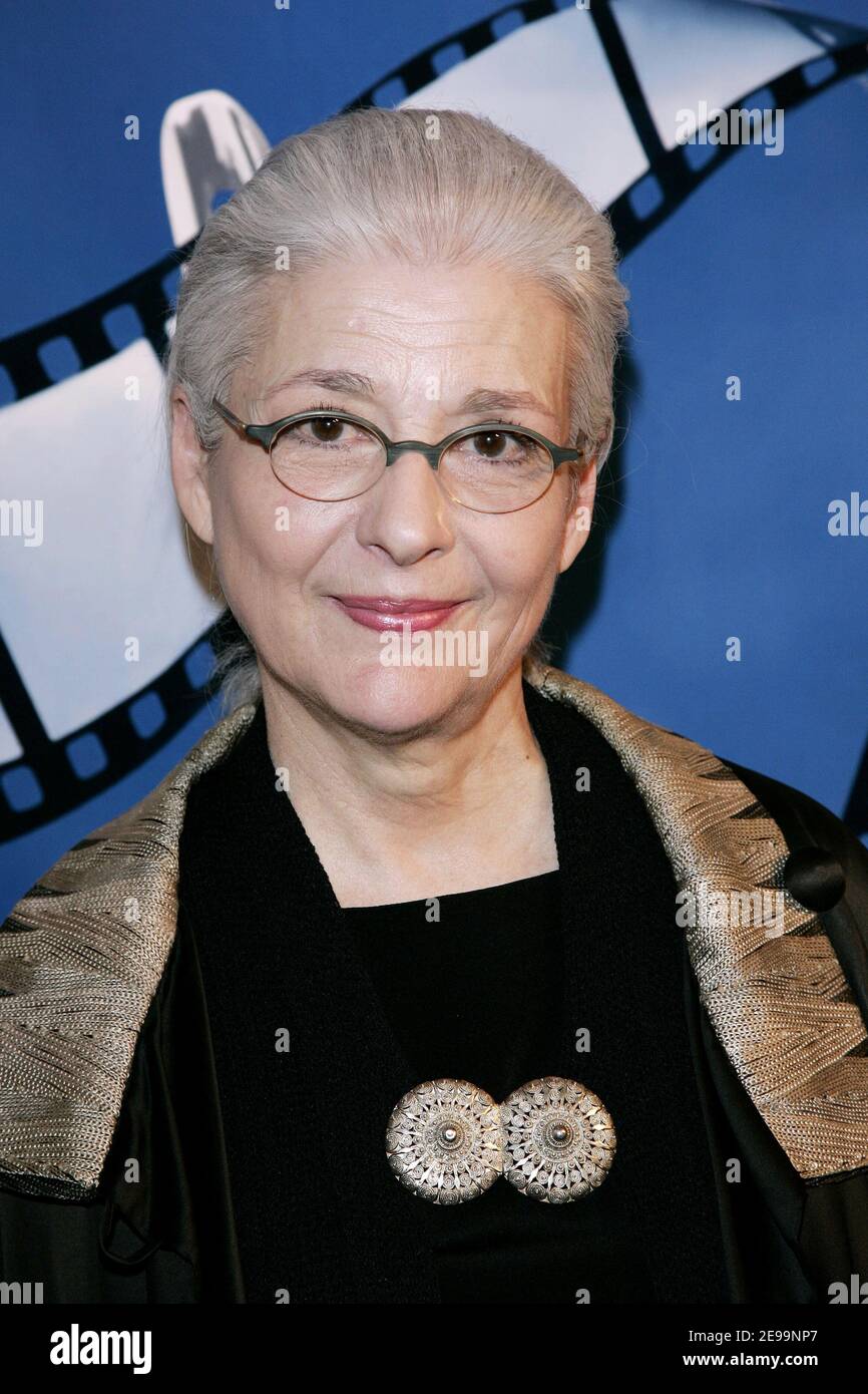 Le couturier Yvonne Sassinot de Nesle participe au 1er festival international du cinéma, des costumes et des modes à l'espace Pierre Cardin à Paris, en France, le 31 mars 2006. Photo de Laurent Zabulon/ABACAPRESS.COM. Banque D'Images Le couturier Yvonne Sassinot de Nesle participe au 1er festival international du cinéma, des costumes et des modes à l'espace Pierre Cardin à Paris, en France, le 31 mars 2006. Photo de Laurent Zabulon/ABACAPRESS.COM. Banque D'Images