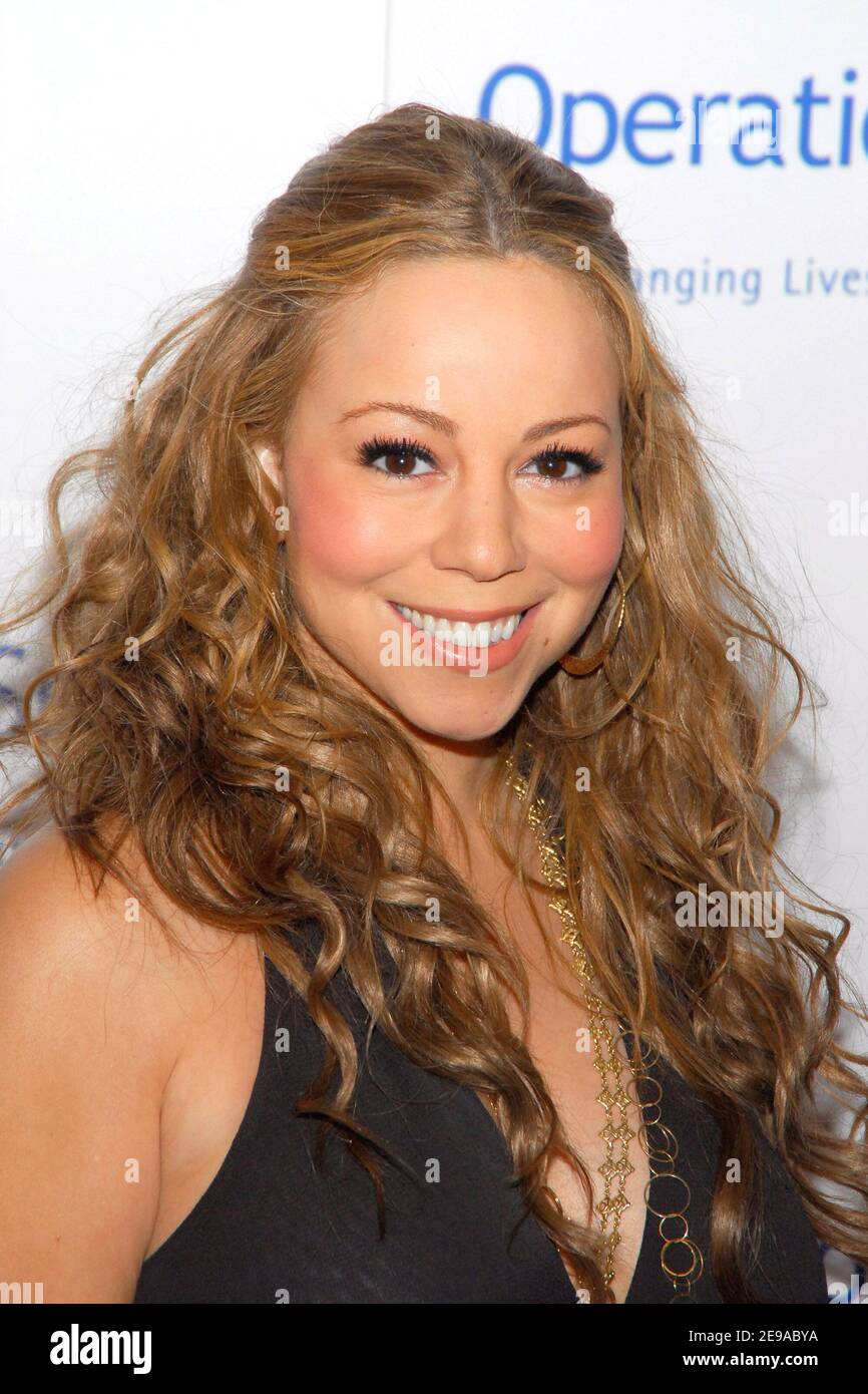 Mariah Carey participe au dîner annuel de l'opération Smiles qui s'est tenu aux studios Skylight le vendredi 19 mai 2006 à New York. Photo de Gregorio Binuya/ABACAUSA.COM Banque D'Images