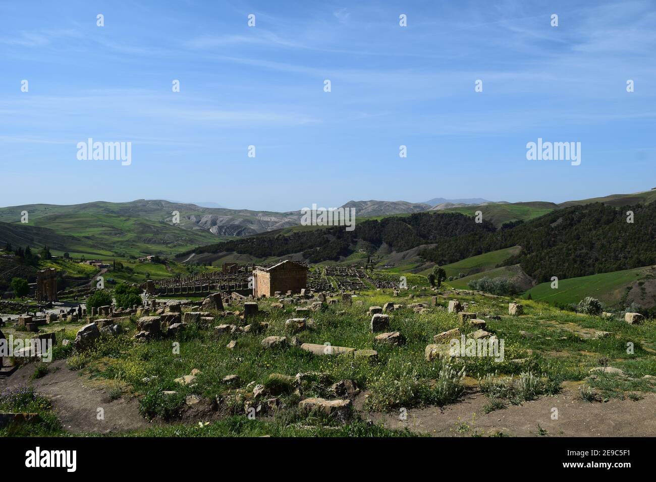 Vue imprenable sur les ruines romaines de la ville de Djemila, Setif, Algérie Banque D'Images