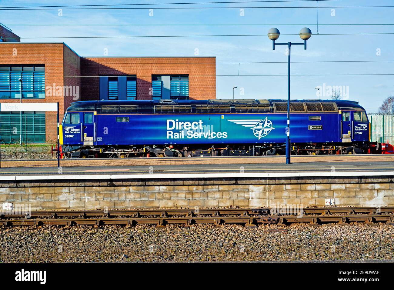 Direct Rail Services Class 52002 Express a été poignardé à York Railway Station Angleterre le 1er février 2021 Banque D'Images