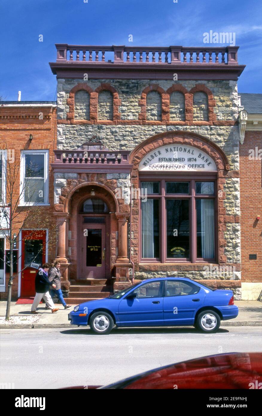 Architecture extérieure historique de la Wilber National Bank établie en 1874 à Cooperstown, New York Banque D'Images