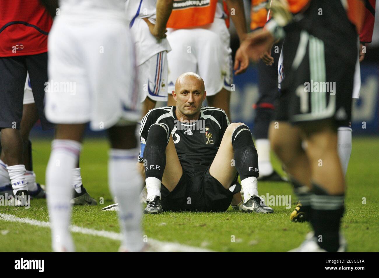 Fabien Barthez après la session de pénalité lors de la finale de la coupe du monde contre l'Italie à Berlin le 8 juillet 2006. Photo de Hahn/Orban/Gouhier/ABACAPRESS.COM Banque D'Images