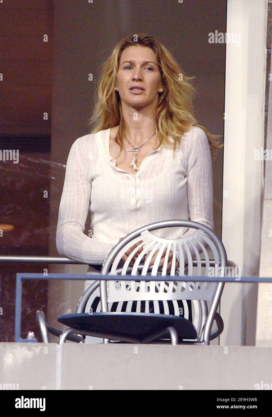 Andre Agassi, un des États-Unis, bat Andrei Pavel en Roumanie au premier tour de l'US Open 2006 qui s'est tenu à Flushing Meadow à New York City, NY, États-Unis le 28 août 2006. Le joueur qui a annoncé qu'il prendra sa retraite après ce tournoi a été poursuivi par sa femme Steffi Graf et leurs deux enfants Jaden Gil et Jaz elle. Photo de Lionel Hahn/ABACAPRESS.COM Banque D'Images