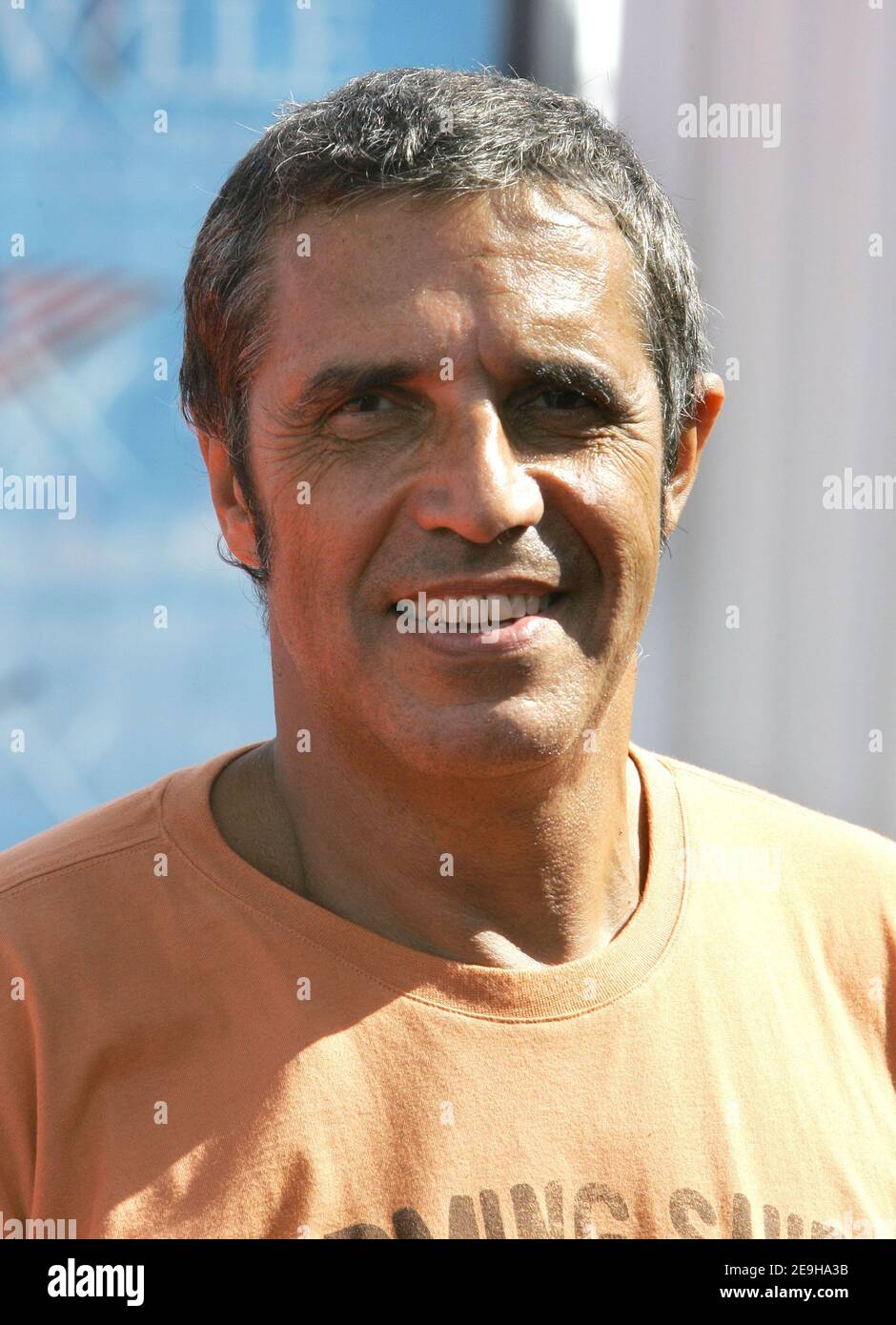 Le chanteur français Julien Clerc arrive à la projection « UN guide pour reconnaître vos saints » lors du 32ème Festival du film américain de Deauville, à Deauville, en France, le 5 septembre 2006. Photo par Nikola Kis Derdei/ABACAPRESS.COM Banque D'Images