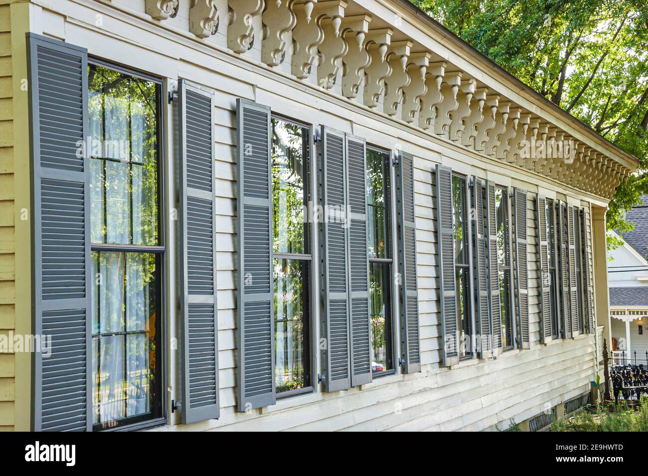 Alabama Montgomery Old Alabama Town restauré historique, South Block architectural détail fenêtres, Banque D'Images