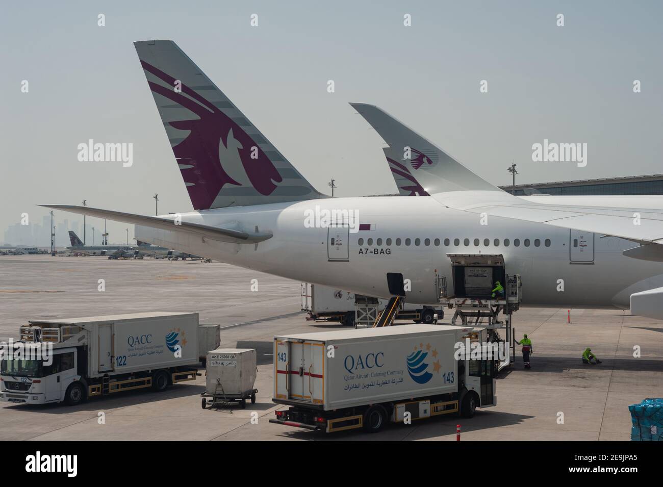 05.06.2019, Doha, Qatar, Asie - Qatar Airways avions passagers à l'aéroport international de Hamad. Qatar Airways est membre de l'alliance one World. Banque D'Images