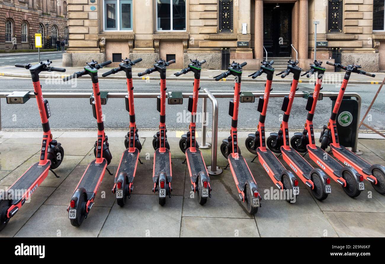 Location de scooter à Liverpool Banque D'Images