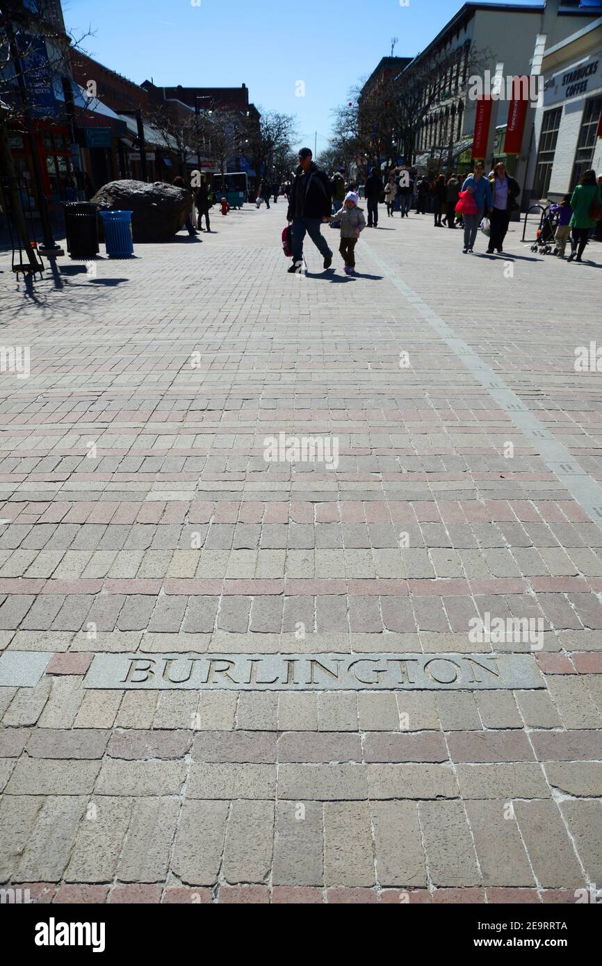 Church Street Marketplace dans le quartier historique de Burlington, Vermont VT, États-Unis. Banque D'Images
