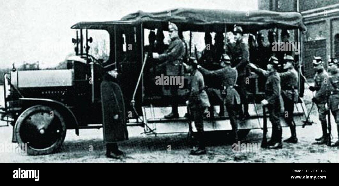 NAG KL8 Mannschaftswagen der Polizei 1926. Banque D'Images