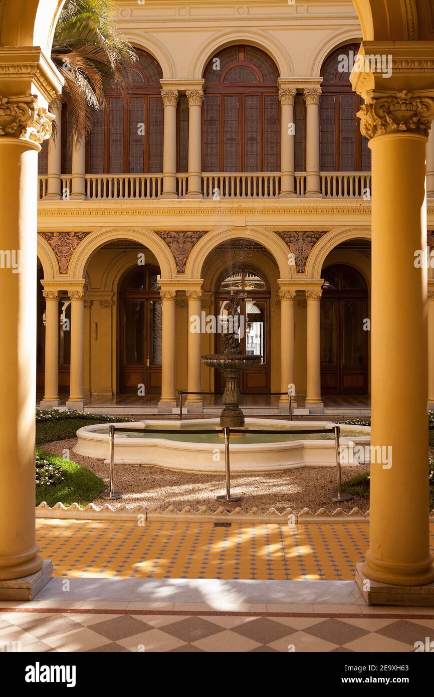 Casa Rosada Palm Tree patio, Buenos Aires Banque D'Images