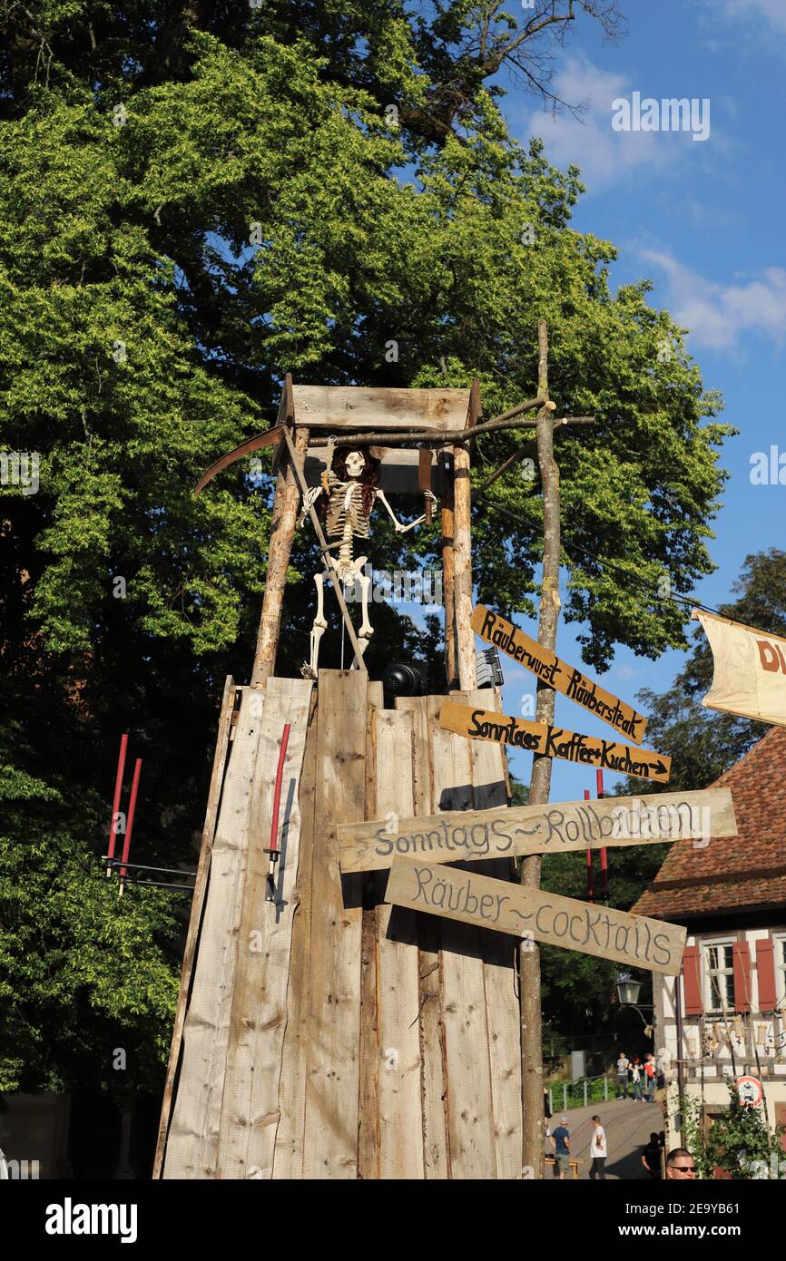 ALLEMAGNE, MAULBRONN - 21 JUIN 2019: Menu avec décoration comme apéritif sur le festival cloître 2019 Banque D'Images