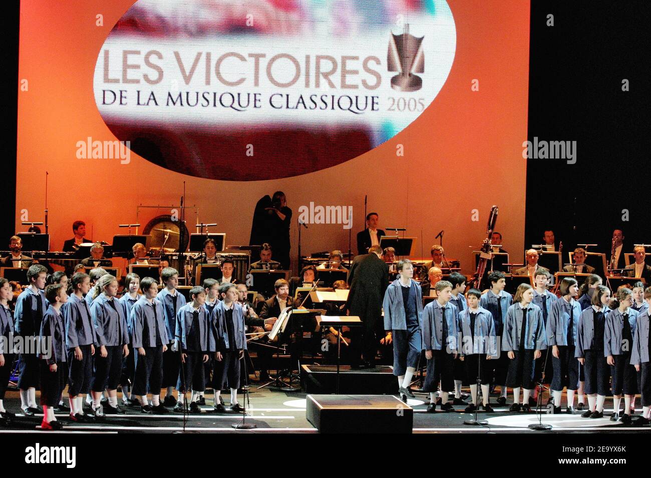 Français choi, les choristes de Saint-Marc qui ont joué sur la bande originale du film "les choristes", honoré aux Music Classic Awards 2005 qui se tiennent au Palais des festivals de Cannes, France, le 26 janvier 2005. Photo de Gerald Holubowicz/ABACA. Banque D'Images