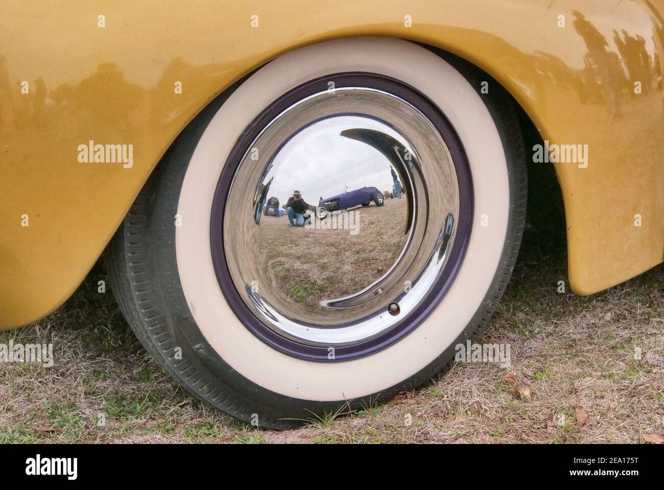 1940 Ford Deluxe 2 portes Berline, salon de voiture Hot Rod Revolution au Camp Mabry à Austin, Texas, États-Unis Banque D'Images