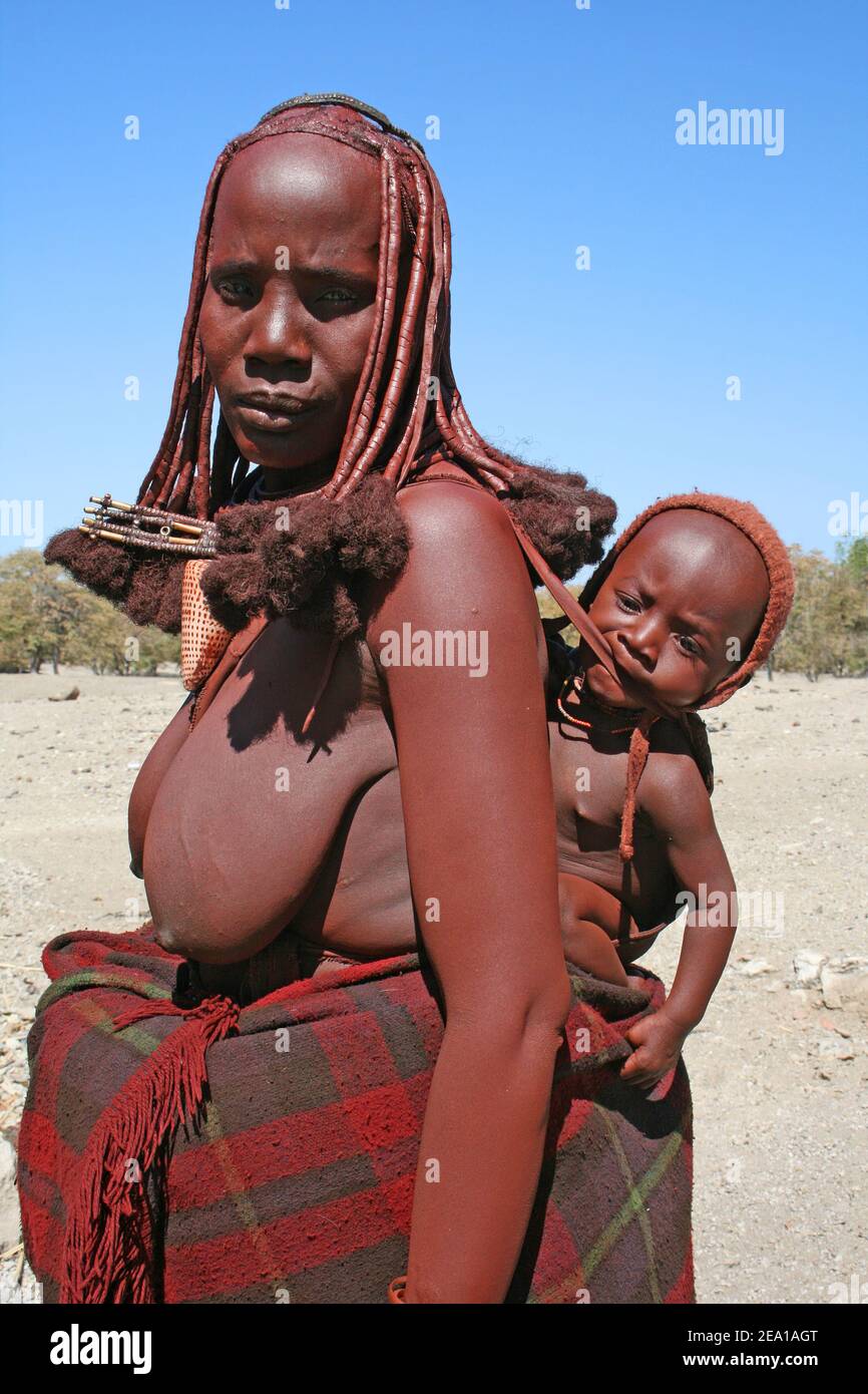 La mère et l'enfant Himba Banque D'Images