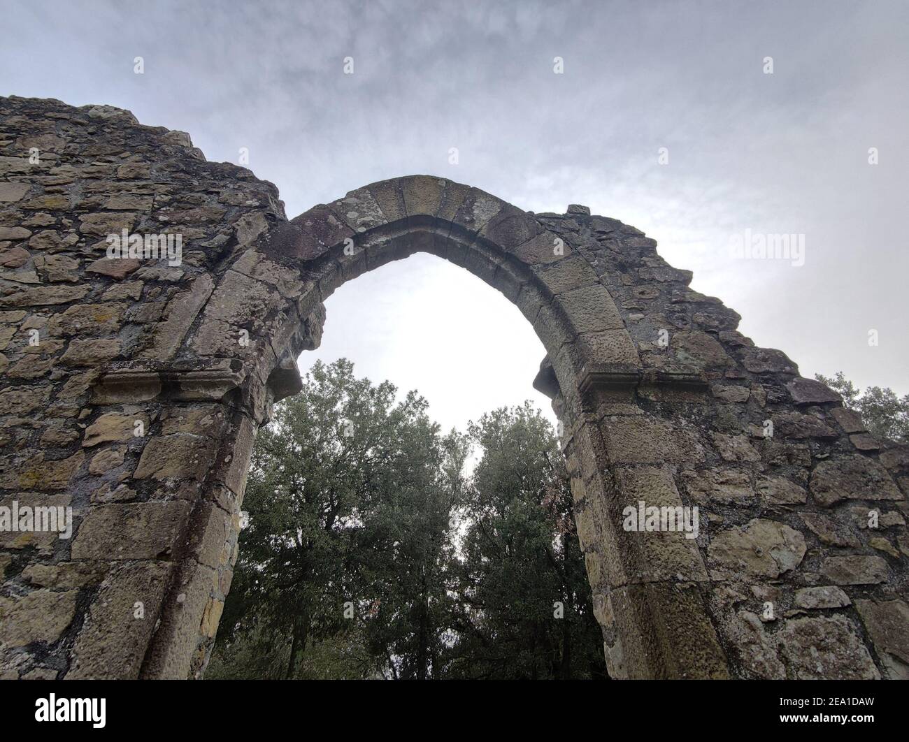 Sant' Antonio al Mesco ruines d'un couvent d'église: Les moines ont été chargés de signaler à Monterosso approche des navires de pirate Banque D'Images