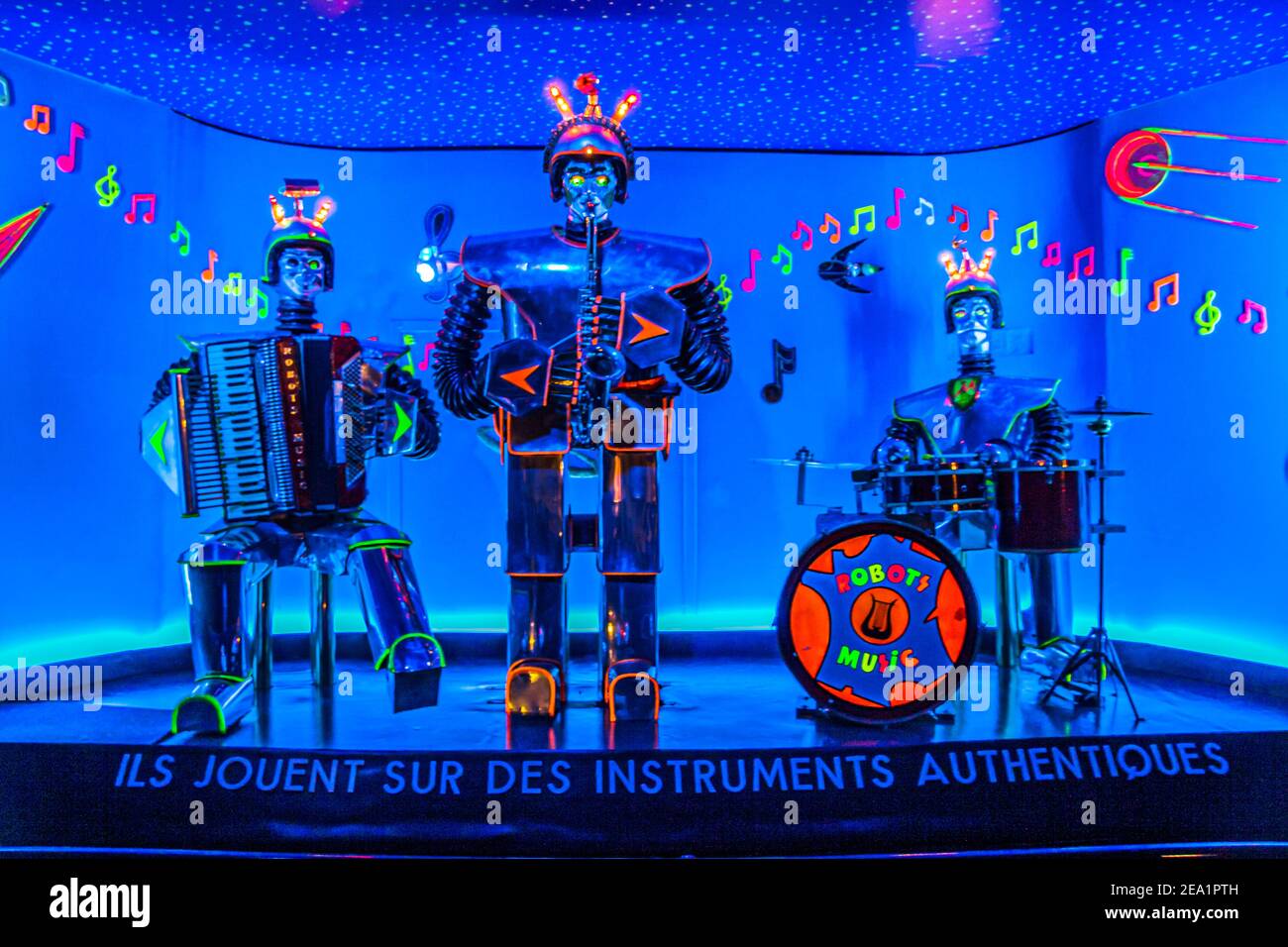 Robots Music - ils Jouent sur des instruments Authentiques, Berlin, Allemagne Banque D'Images