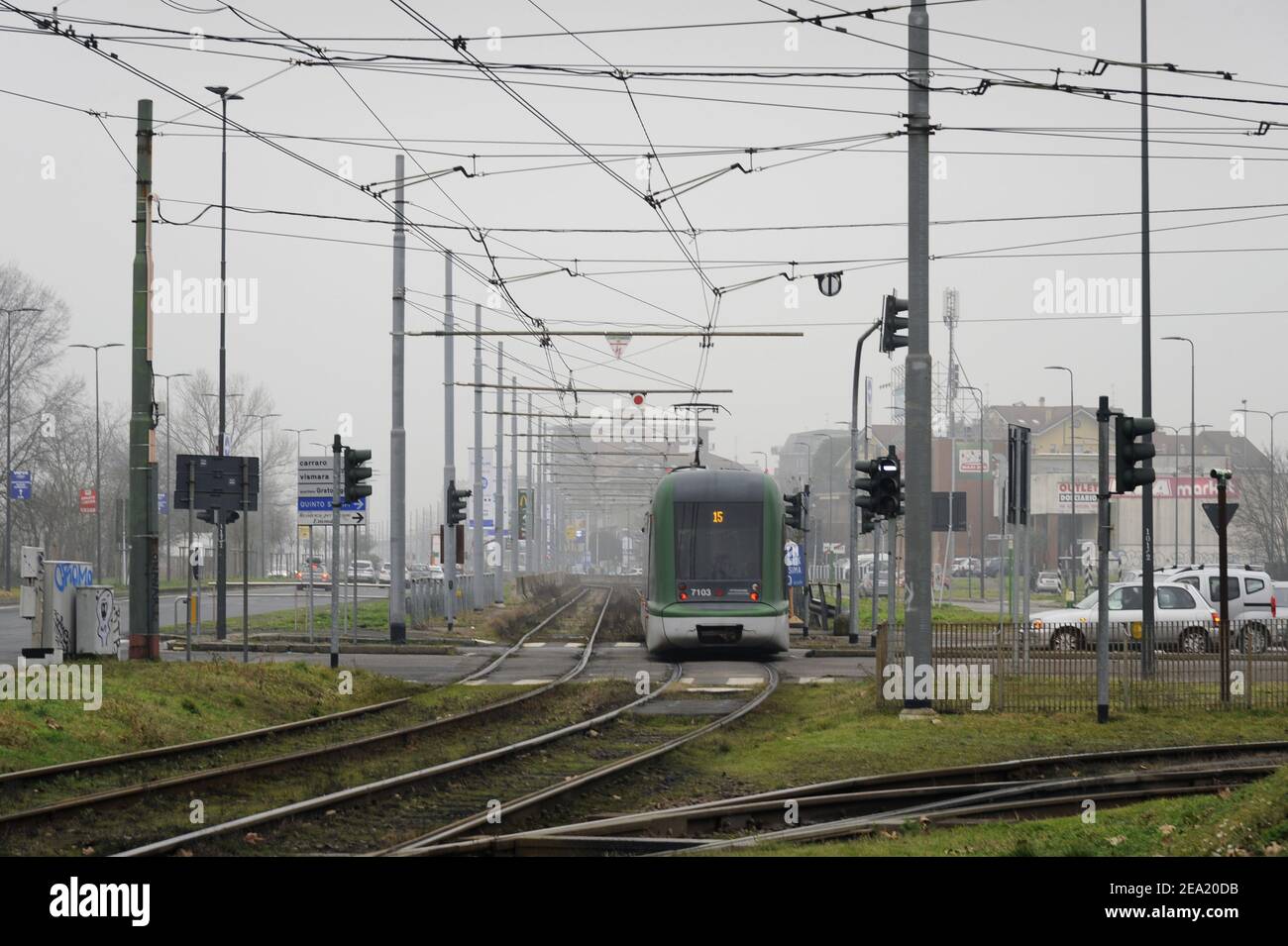 Milan (Italie), ATM (compagnie de transport de Milan), terminus de la ligne 15 du tramway dans le quartier de Gratosoglio Banque D'Images